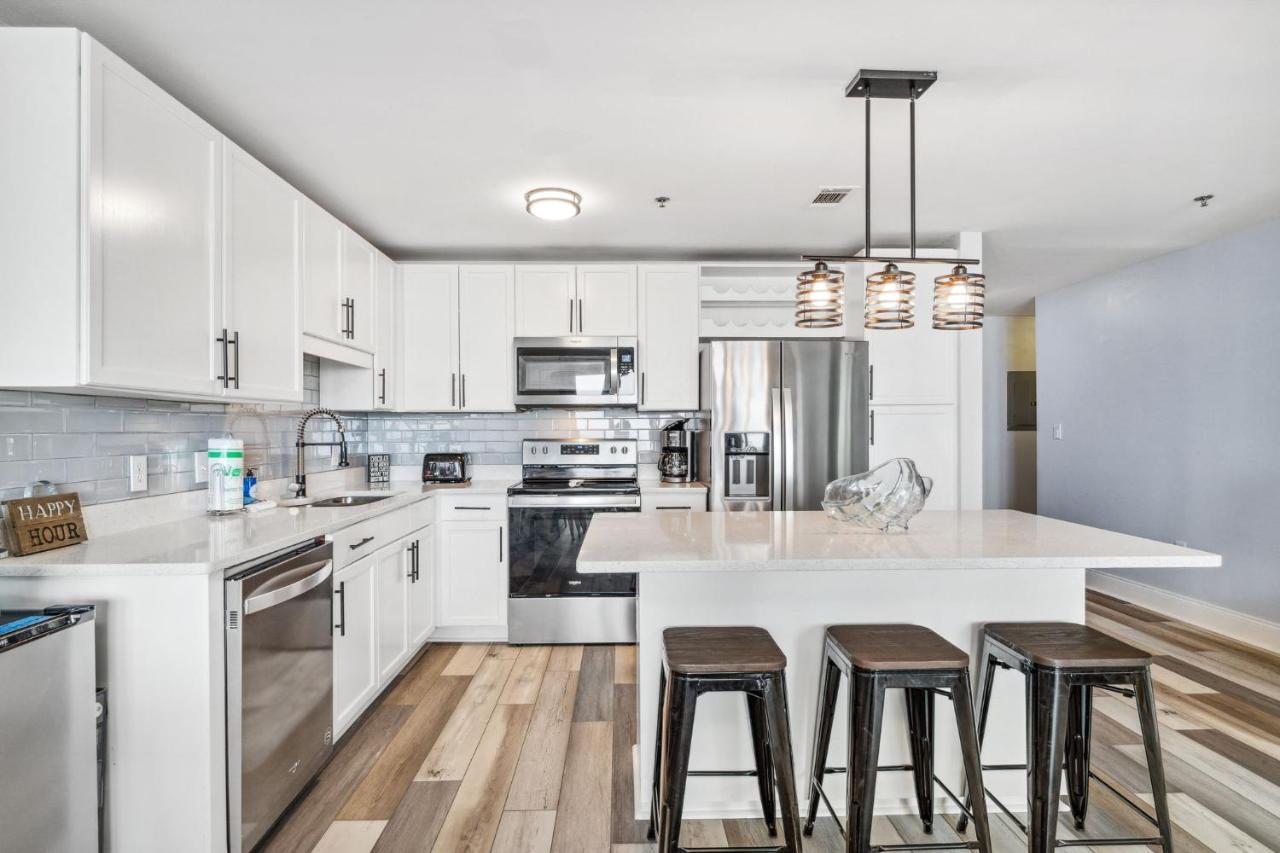 Eternal Waters At Laketown Wharf #1221 By Nautical Properties Vacation Rentals Panama City Beach Esterno foto